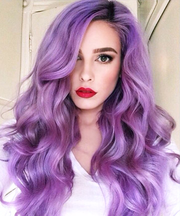 purpurowa fryzura