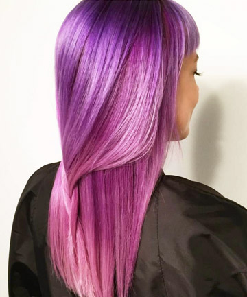 purpurowa fryzura
